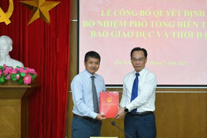 Công bố Quyết định bổ nhiệm Phó Tổng Biên tập Báo Giáo dục và Thời đại Công bố Quyết định bổ nhiệm Phó Tổng Biên tập Báo Giáo dục và Thời đại