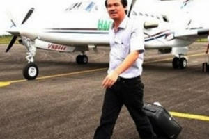 Bầu Đức bác chuyện nợ trăm tỉ thuê chuyên cơ