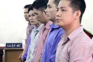 Đánh bạn cùng cai nghiện tử vong vì không chịu cúi đầu chào