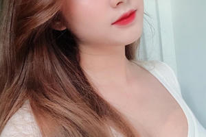 Chia tay cầu thủ, nhan sắc Thanh Mèo ngày một "lên hương"