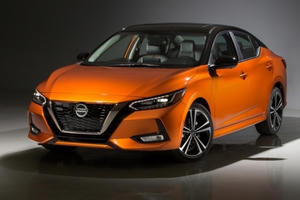 Nissan Sentra 2020 giá từ 442 triệu đồng, quyết 'đấu' với Honda Civic