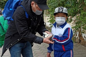 Nhiệt độ Hà Nội dưới 7 độ C, học sinh từ mầm non đến THCS được nghỉ học