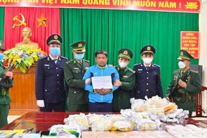 Thanh Hoá: Trao thư khen cho lực lượng thực hiện chuyên án TH823