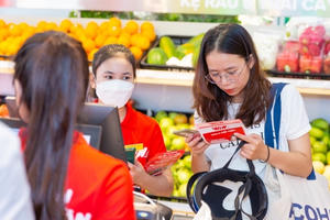 Với 4.000.000 người tham gia Hội viên WIN, WinMart thu hút khách hàng nhờ chính sách giá tốt