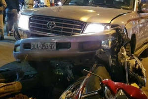 Tạm giữ hình sự tài xế gây nạn liên hoàn từ đường đường Lạc Long Quân đến Nguyễn Chí Thanh