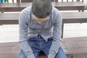 Giữ nguyên án tử hình ông bố đầu độc 2 con bằng thuốc trừ sâu