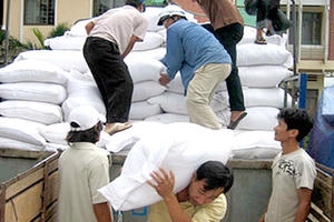Hơn 130.000 tấn gạo hỗ trợ cho người dân bị ảnh hưởng Covid-19 ở 24 tỉnh thành phố