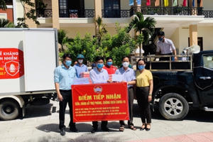 Ca sỹ Mỹ Tâm hỗ trợ cho quê nhà Đà Nẵng trong mùa dịch Covid-19