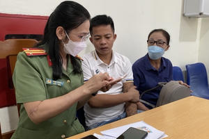 Thanh Hoá: Khuyến khích công dân sử dụng dịch vụ công trực tuyến để làm hộ chiếu Thanh Hoá: Khuyến khích công dân sử dụng dịch vụ công trực tuyến để làm hộ chiếu