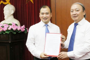 Cựu phát ngôn viên Bộ Ngoại giao làm vụ trưởng Ban Tuyên giáo TƯ