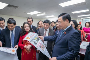 Chủ tịch Quốc hội Vương Đình Huệ thăm, chúc Tết Báo Đại biểu Nhân dân, Truyền hình Quốc hội Việt Nam