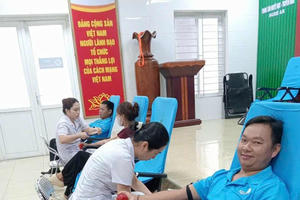 Cảm phục 3 thanh niên từ Hà Tĩnh ra Nghệ An để hiến máu cứu sống bệnh nhân