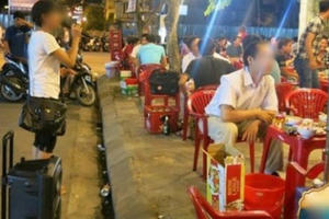 Loa kẹo kéo có tội gì?