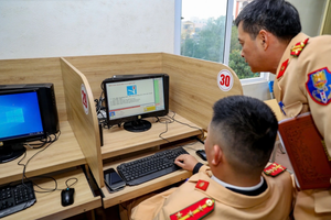 Người có giấy phép lái xe ô tô sẽ được miễn thi lý thuyết sát hạch xe máy