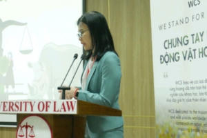 Sinh viên Luật nghiên cứu về động vật hoang dã