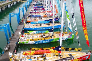 11 đội đua thuyền 2023-2024 Giải Clipper Race  về tới vịnh Hạ Long
