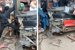 Bắc Giang: Xe chở công nhân gặp nạn, Công an huyện Lục Ngạn kịp thời xử lý