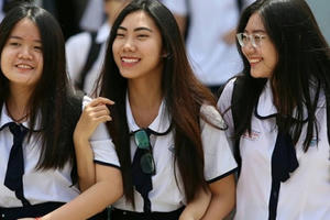 Giáo sư không giải hết đề toán THPT: Bình thường!