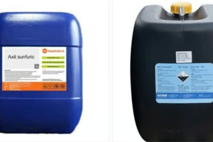 100 can axit đặc biệt nguy hiểm có thể gây bỏng nặng và tổn thương mắt vừa bị lũ cuốn trôi ở Đắk Lắk