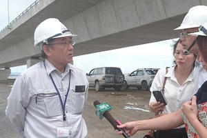 Nhà thầu sửa chữa khiếm khuyết kỹ thuật cầu Tân Vũ - Lạch Huyện trong 3 tuần