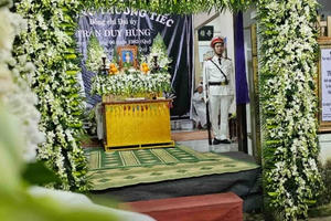 Truy thăng cấp bậc hàm cho Phó trưởng công an phường ở TP Huế hi sinh khi làm nhiệm vụ