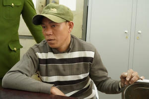 Bị bắt sau 2 ngày trốn truy nã để làm phụ hồ