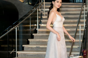 Á hậu Thuỳ Dung ngưỡng mộ chuyện tình 8 năm của cựu Miss World - Megan Young