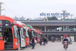 Hà Nội đề xuất mở bến xe sau 12h đêm: Nghi ngờ tính hiệu quả