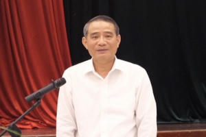 Bí thư Đà Nẵng: “Dự án Làng Đại học “treo” hơn 20 năm rồi mà không thấy mỏi à?”