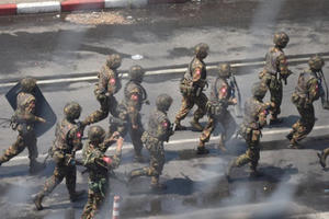 Myanmar vẫn “nóng” hừng hực