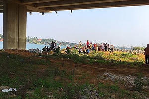 Phát hiện thi thể nữ sinh dưới chân cầu Nhật Lệ