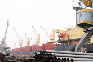 Trung Quốc tăng mua đột biến hơn 1.800% sắt thép Việt Nam