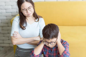 Cha mẹ quên mất mình cũng từng là trẻ con