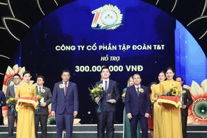T&T Group ủng hộ Quỹ Hỗ trợ bệnh nhân ung thư “ Ngày mai tươi sáng”