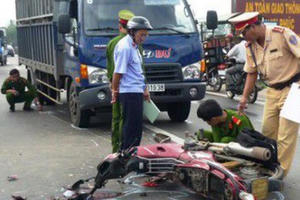 17 người chết vì tai nạn giao thông trong ngày 29 Tết