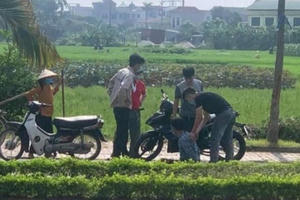 Vĩnh Phúc: Bán ma túy cho con nghiện giữa đường, một đối tượng bị bắt quả tang