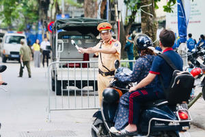 Công an Hà Nội đồng hành, tiếp sức cho thí sinh trong kỳ thi tuyển sinh lớp 10