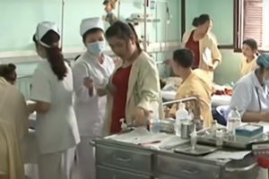 Tin nhanh: Dịch sởi bùng phát, lan rộng ra 43 tỉnh thành