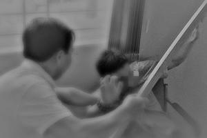 Không được chia đất, nghịch tử điên cuồng đánh mẹ ruột tử vong