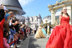 Bà Nà Hills hút khách du lịch đầu năm mới