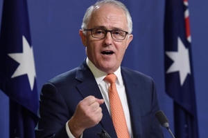 Các bộ trưởng Australia đồng loạt xin từ chức