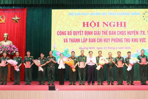 Quảng Ninh công bố thành lập Ban Chỉ huy Phòng thủ khu vực thay Ban CHQS huyện