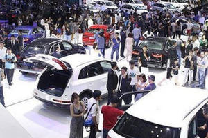 Audio Tài chính Plus: Ô tô con nhập khẩu tăng 64 lần sau 2 tháng ảm đạm