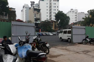 Hà Nội siết chặt thu phí giữ xe: Phát lộ ô đất 164 Trần Quang Khải thành bãi xe không phép