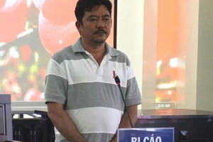 Tan cửa nát nhà vì nóng giận