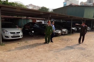 Phát hiện dấu hiệu vi phạm tại 2 điểm trông giữ xe trên địa bàn quận Hoàng Mai