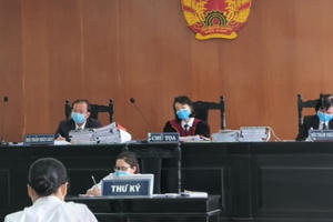 Lần thứ 3 “tạm ngưng” phiên xử dự án Hòa Lân