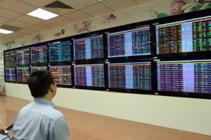 Giao dịch trên Sở Giao dịch chứng khoán TP Hồ Chí Minh (HOSE) đóng cửa ở mức 977,17 điểm