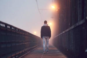 Làm “phi công trẻ” - yêu thì có gì sai?