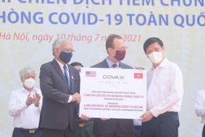 Việt Nam nhận 2 triệu liều vắc xin phòng Covid-19 Moderna